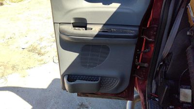 02-04 F250 Super Duty Passenger Right Rear Door Trim Panel Wh Switches Back Gray