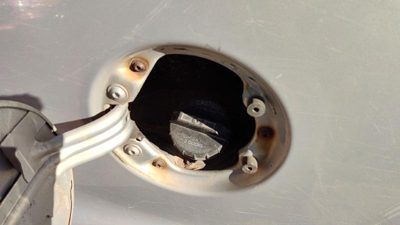 2000-2003 Dodge Dakota Fuel Filler Neck Assembly With Gas Cap Oem 52102481Aa