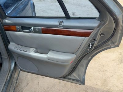 01-04 Seville Passenger Right Rear Door Trim Panel With Switches Back Inner Seda