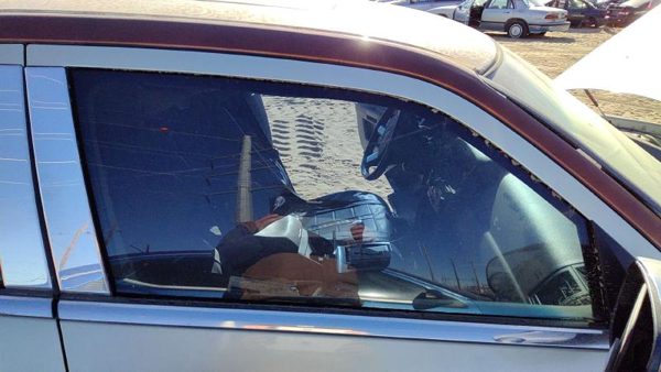 2005-2010 Chrysler 300 Passenger Right Front Side Window Door Glass Oem — photo 3