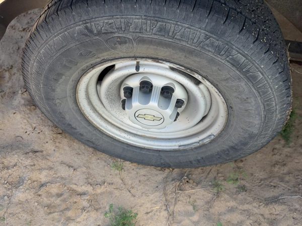 1996-2002 Chevy Express 2500 16" Steel Wheel Factory Rim Oem #2 8 Stud 09592027 — photo 1