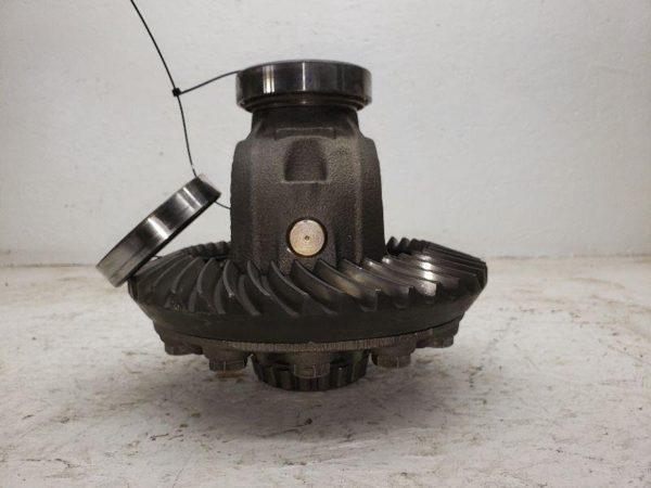 2014 F450sd Ring Gear & Pinion F450 Super Duty Front Differential Carrier And — photo 2