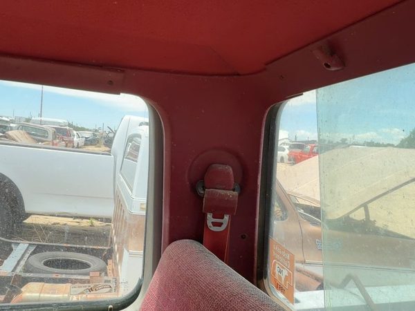 1987-1991 Ford F150 Pickup Passenger Right Rear B-Post Trim Panel Red — photo 1