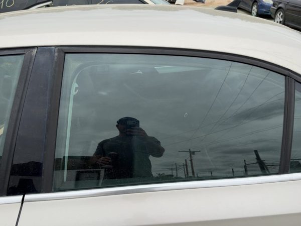 2011-2018 Vw Jetta Driver Left Rear Side Window Door Glass Oem Back 5C6845025 — photo 1