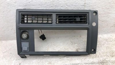 1986-1994 Chevy S10 Blazer Trim Bezel Around Radio Surround Dash Panel Oem Black