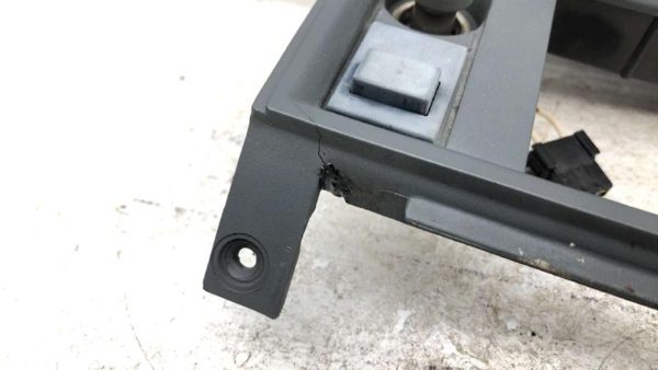 1986-1994 Chevy S10 Blazer Trim Bezel Around Radio Surround Dash Panel Oem Black — photo 8