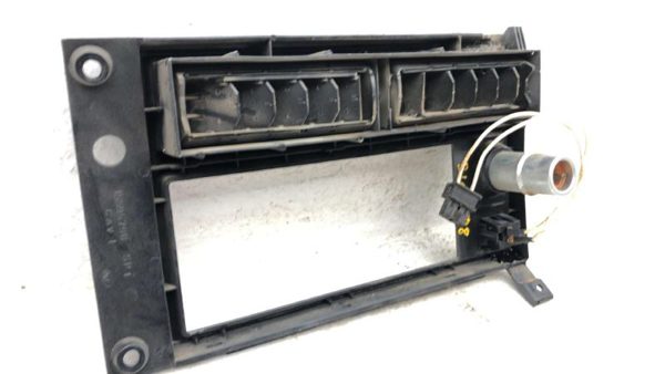 1986-1994 Chevy S10 Blazer Trim Bezel Around Radio Surround Dash Panel Oem Black — photo 11