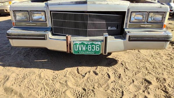 1982-1984 Deville Sedan Chrome Front Bumper Assembly With Mount Brackets Oem — photo 1