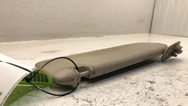 2007-2013 Gmc Sierra 1500 Driver Left Sun Visor Oem Gray 88b 15949692 — photo 12