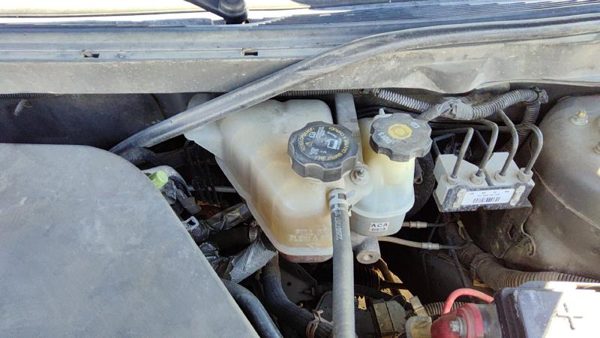 2007-2010 Pontiac G6 Coolant Reservoir Radiator Overflow Tank Bottle Oem — photo 1