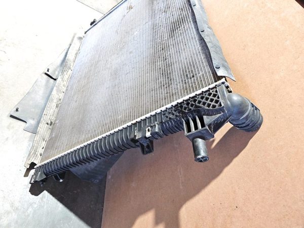 2011-2016 Ford F250 Radiator Oem 6.7L Powerstroke Bc3Z8005E — photo 5
