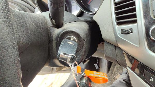 2011 Chevy Cruze Ignition Switch(w/o Cyl& Key) Switch Assembly With Key — photo 3