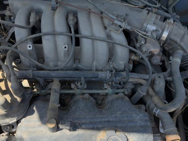96-02 Villager Complete Fuel Rail With Injectors Set Loaded Oem 3.0L Black Dot — photo 1