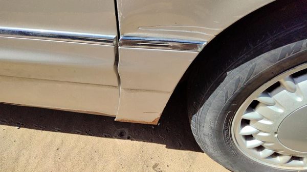 97-05 Park Ave Ultra Passenger Right Moulding From Fender Oem Trim Strip Silver — photo 3