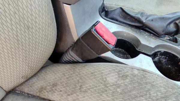 2008-2011 Ford Focus Passenger Right Front Seat Belt Buckle Receiver Oem Gray Gs — photo 1