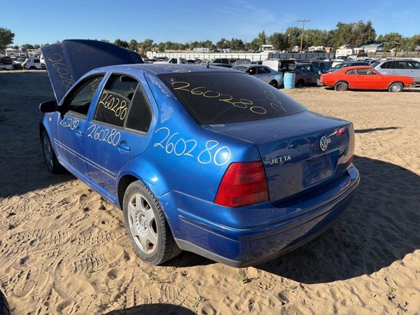 2002 Volkswagen Jetta — vehicle photo 3