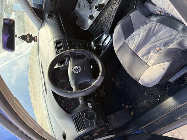 2002 Volkswagen Jetta — vehicle photo 15