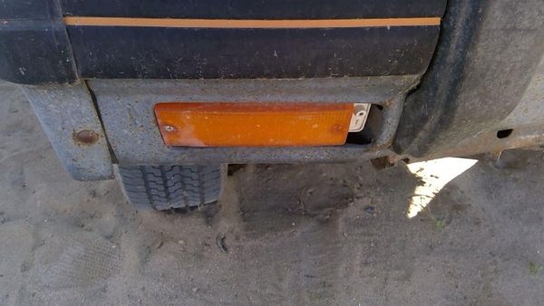 1981-1987 Isuzu Pup Pickup Passenger Right Front Turn Signal Light Lamp Oem — photo 5