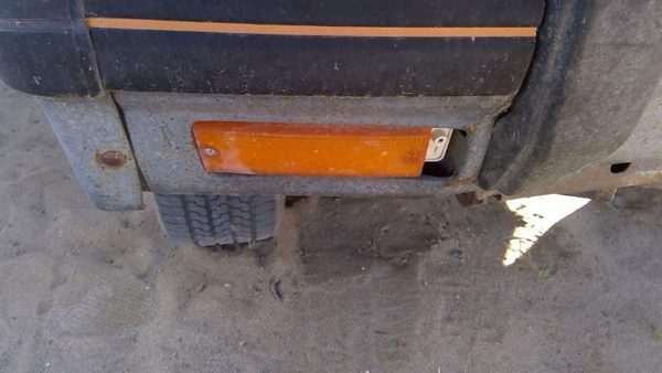 1981-1987 Isuzu Pup Pickup Passenger Right Front Turn Signal Light Lamp Oem — photo 2