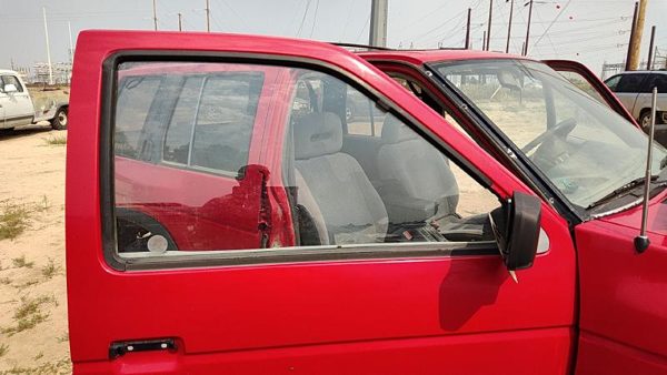 1995 Nissan Pathfinder Front Door RH Red — photo 5