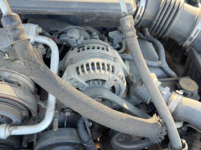 1999-2004 Jeep Grand Cherokee Alternator 4.7L Denso 56041693Ad