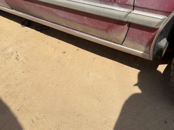 1986-1991 Olds 88 Passenger Right Lower Rocker Panel Moulding Side Skirt Oem — photo 2