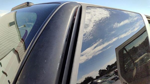 1995-2005 S10 Blazer Passenger Right Rear Moulding On Quarter Panel Oem — photo 3