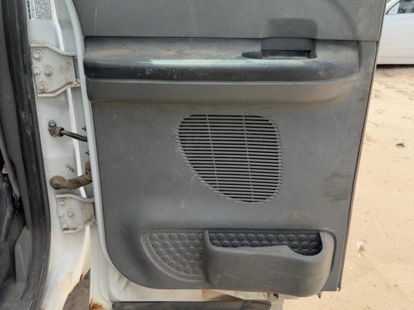 2005-2007 Ford F350 Driver Left Rear Door Trim Panel Back Gray 6C3Z2827406Bb — photo 1