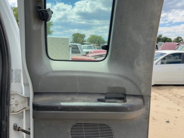 2005-2007 Ford F350 Driver Left Rear Door Trim Panel Back Gray 6C3Z2827406Bb — photo 2
