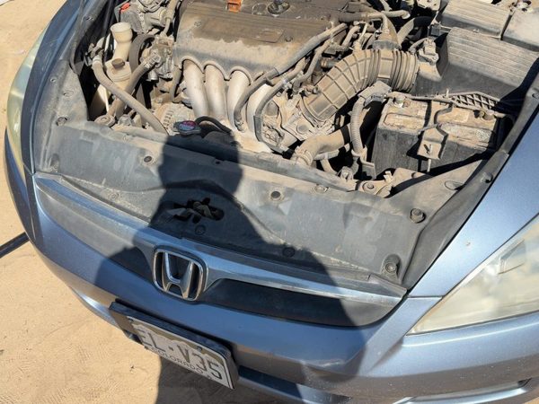 2003-2007 Honda Accord Top Plastic Cover Above Radiator Support Sight Shield Oem — photo 1