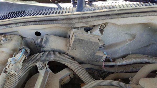 1997-2005 Park Ave Ultra Windshield Wiper Motor Oem 19150336 — photo 1