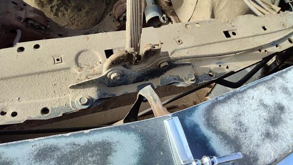 1977-1979 Chevy Caprice Hood Latch Assembly With Bracket Oem — photo 2