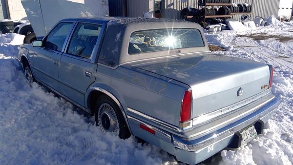 1989 Chrysler New — vehicle photo 6