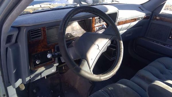 1989 Chrysler New — vehicle photo 4