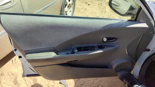02-04 Nissan Altima Driver Left Front Door Trim Panel With Master Switch Frost K — photo 1
