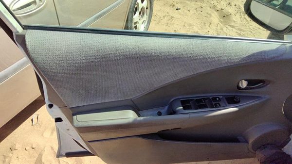 02-04 Nissan Altima Driver Left Front Door Trim Panel With Master Switch Frost K — photo 2
