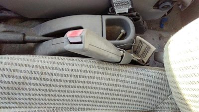 1994-1997 Ford Aspire Driver Left Front Seat Belt Buckle Receiver Oem Gray