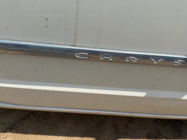 10-16 Town & Country Passenger Right Front Moulding From Door Oem Trim Strip — photo 4