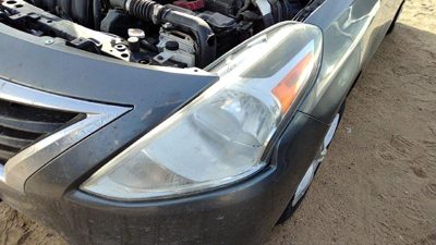 2015-2019 Nissan Versa Driver Left Head Light Oem Front Lamp 260609Kk0a