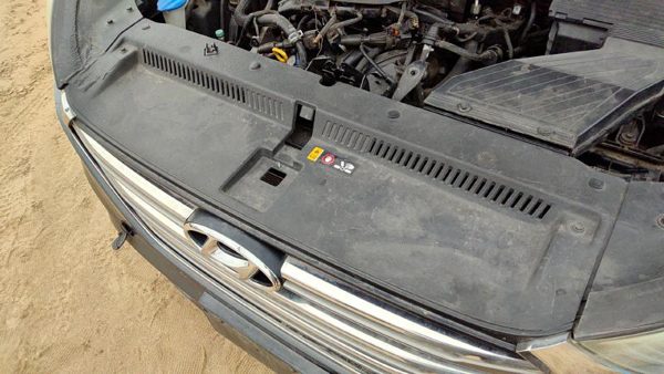 2016-21 Hyundai Tucson Top Plastic Cover Above Radiator Support Oem Upper Shield — photo 6