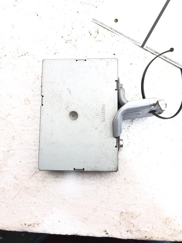 2010-2011 Toyota Tundra Multimedia Interface Control Module Computer Oem — photo 8