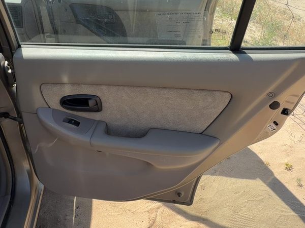 01-03 Elantra Passenger Right Rear Door Trim Panel With Switches Back Cloth Gray — photo 1