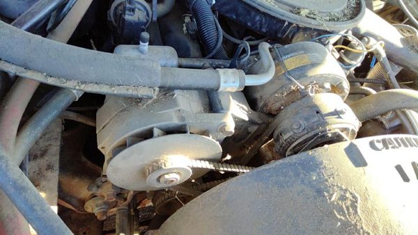 1984 Deville Sedan Mount Bracket Set For Alternator Oem 4.1l — photo 1