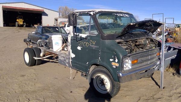 1974 Dodge CB300 — vehicle photo 1