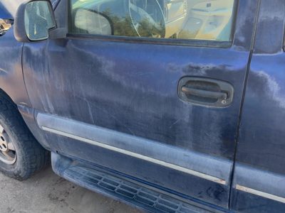 2003 Suburban 1500 Front Door