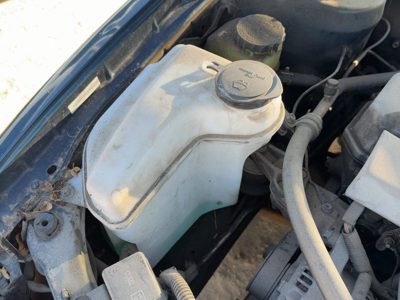 98-02 Toyota Corolla Windshield Washer Fluid Reservoir With Pump Oem Wiper Tank