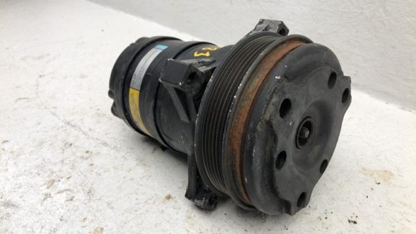 1993-1994 Pontiac Bonneville Ac Compressor Air Conditioner Pump Assembly 3.8L — photo 6
