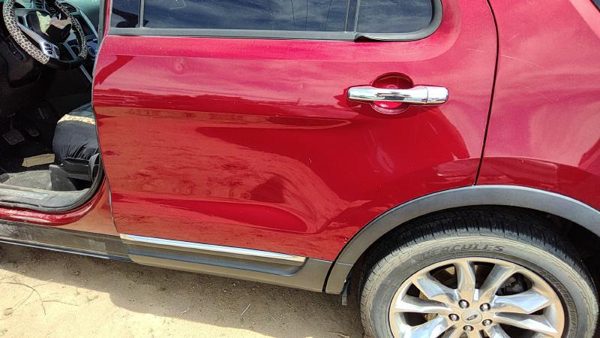2014 Ford Explorer Rear Door LH Ruby Red Rr — photo 2