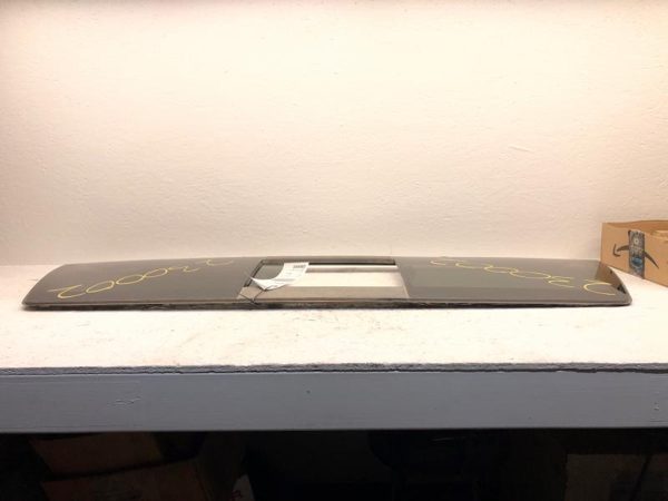 2013 Ram 1500 Back Glass/window Damage To Frame From Heat Inductor — photo 10