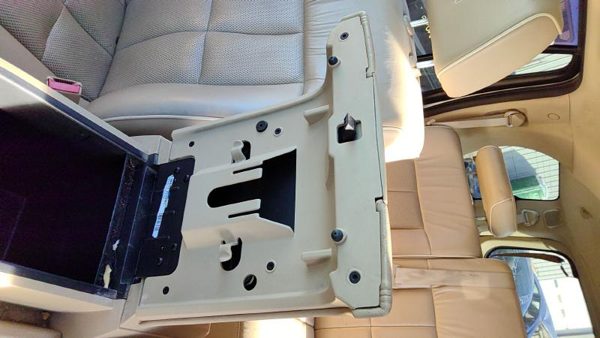 2007-2008 Lincoln Navigator Center Console Lid Only Oem Arm Rest Fold Down Tan — photo 4